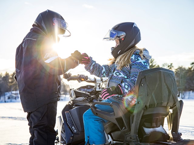 6 Amazing Snowmobiling Spots in Wisconsin